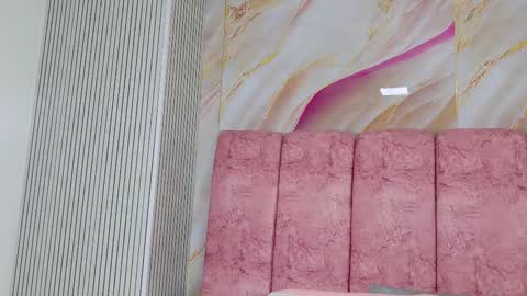 Emma online show from 03/22/26, 03:43