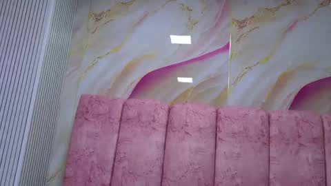 Emma online show from 04/02/26, 03:04