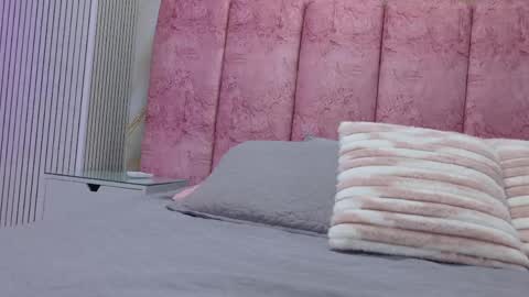 Emma online show from 04/08/26, 03:06