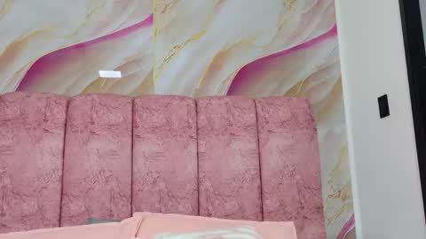 Emma online show from 04/21/26, 03:02