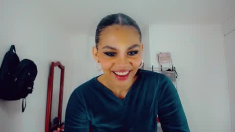 emma online show from 09/27/25, 11:32