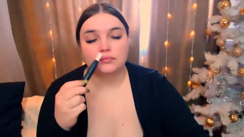 Snapshot of emma_dorn chatting on 01/04/25, 09:54 Eva online show from 01/04/25, 09:54