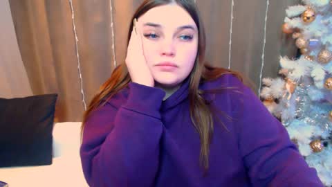 Snapshot of emma_dorn chatting on 01/11/25, 12:07 Eva online show from 01/11/25, 12:07