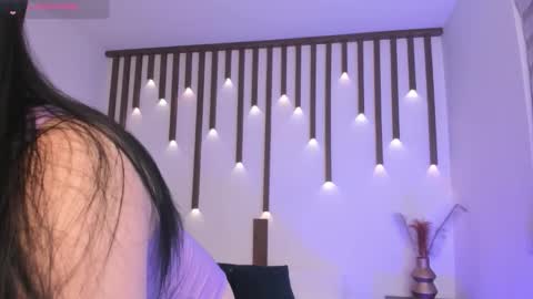 E M M A online show from 02/17/26, 02:19