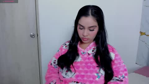 Emma online show from 04/17/26, 02:14