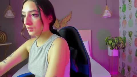 E M M A online show from 03/05/26, 02:18