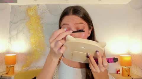 emma_jhoons online show from 11/05/25, 11:10