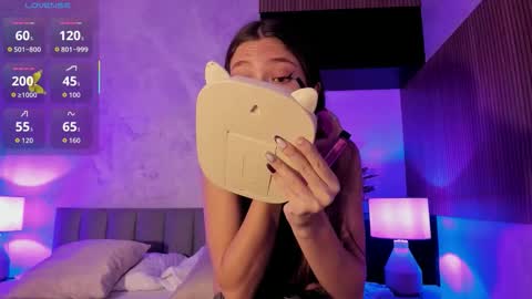 emma_jhoons online show from 11/26/25, 11:33