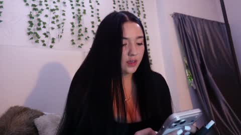 emma_johnson_ online show from 01/19/26, 02:48