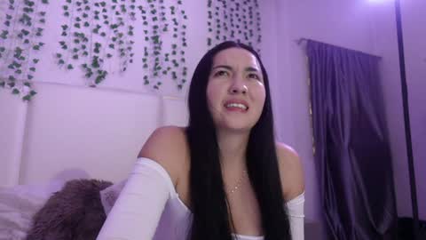 emma_johnson_ online show from 03/03/26, 01:56