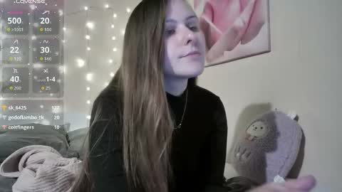 emma_just online show from 12/05/25, 09:00