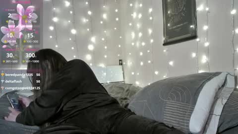 emma_just online show from 04/13/26, 08:14