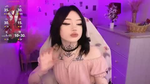 Snapshot of emma_kirks chatting on 05/31/26, 12:34 emma_kirks online show from 05/31/26, 12:34