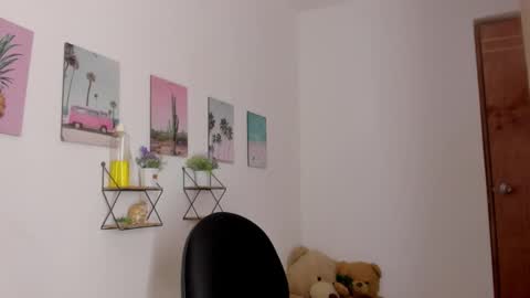 whises lits        online show from 02/21/26, 01:45