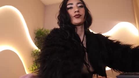 Snapshot of emma_lirys chatting on 10/16/25, 06:47 Emma online show from 10/16/25, 06:47
