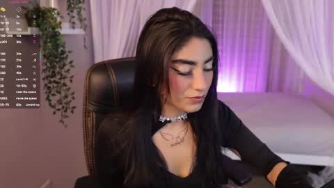 Emma online show from 06/25/26, 10:03