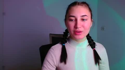 Emma online show from 12/04/24, 12:25