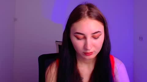 Emma online show from 01/09/25, 03:44