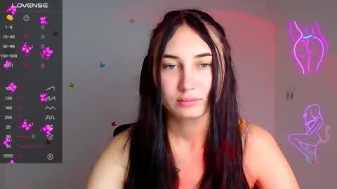 Emma online show from 09/19/25, 05:53