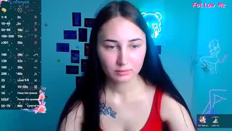 Emma online show from 11/17/25, 12:33