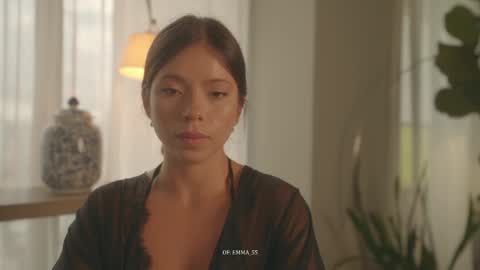 Snapshot of emma_lu1 chatting on 09/09/25, 09:25 emma_lu1 online show from 09/09/25, 09:25