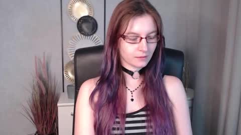 emma online show from 12/06/24, 01:44