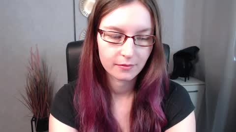 emma online show from 03/04/25, 10:24