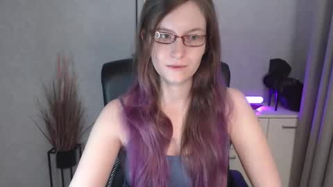 emma online show from 11/25/25, 06:35