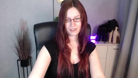 emma online show from 02/06/26, 06:51