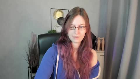 emma online show from 04/17/26, 06:05