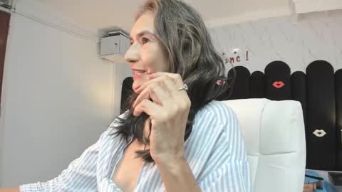 Emma  online show from 02/18/25, 06:37