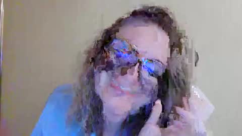 emma_misty_ online show from 10/10/25, 03:55