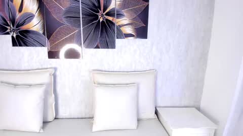 Snapshot of emma_morgann chatting on 12/06/24, 11:33 Emma Morgann online show from 12/06/24, 11:33