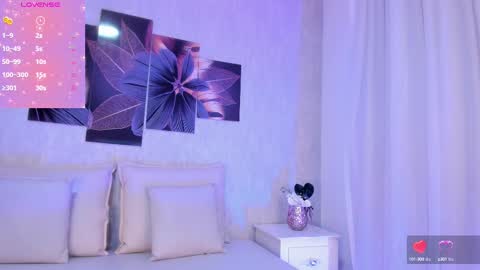 Snapshot of emma_morgann chatting on 03/10/25, 11:21 Emma Morgann online show from 03/10/25, 11:21