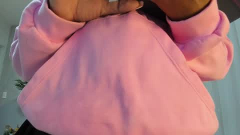 Snapshot of emma_morgann chatting on 10/04/25, 11:30 Emma Morgann online show from 10/04/25, 11:30