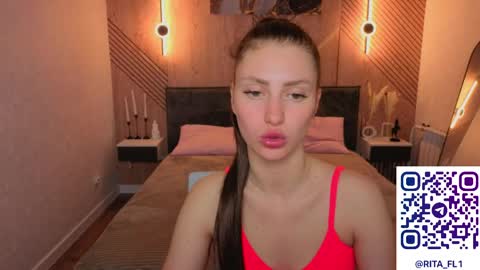 Snapshot of emma_myer chatting on 05/04/26, 02:29 Emma Myer online show from 05/04/26, 02:29