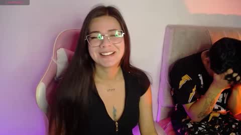 Snapshot of emma_naa chatting on 10/13/25, 12:32 Emma online show from 10/13/25, 12:32