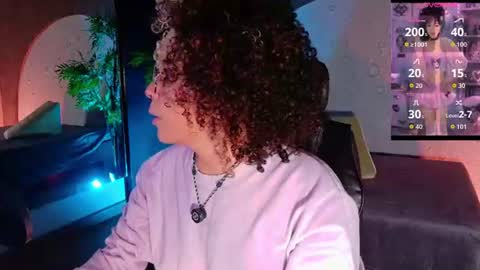 Snapshot of emma_nakamura chatting on 07/01/26, 10:06 online show from 07/01/26, 10:06
