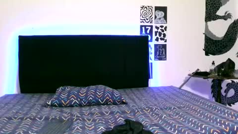 Snapshot of emma_ortega chatting on 02/22/25, 10:09 emma ortega online show from 02/22/25, 10:09