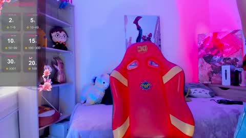 EMMA  online show from 11/05/25, 07:03