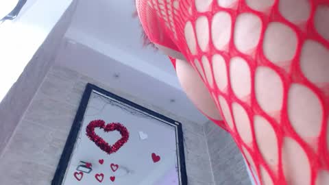 Emma... online show from 04/01/26, 01:52