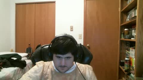 Snapshot of emma_the_boy chatting on 12/03/24, 09:33 emma_the_boy online show from 12/03/24, 09:33