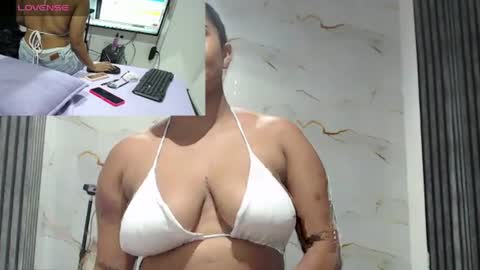 Snapshot of emma_trons_ chatting on 08/04/26, 01:31 emma_trons_ online show from 08/04/26, 01:31