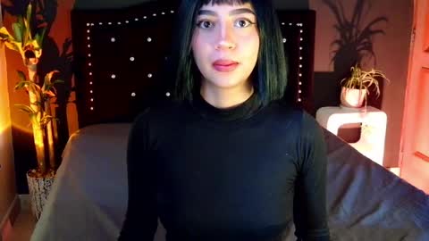 Emma web online show from 04/27/26, 12:25