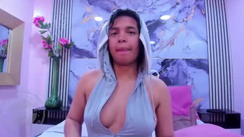 Emma  online show from 10/12/25, 02:43