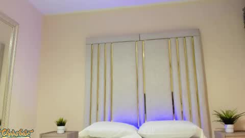 emmaahills online show from 11/18/25, 11:36