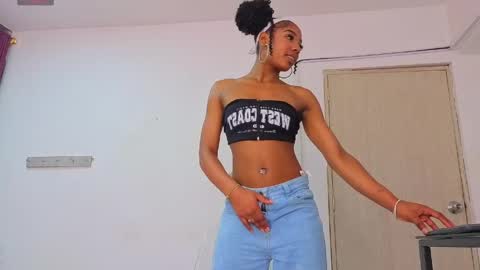 emmaalennox online show from 04/11/26, 06:12