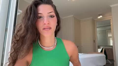 Emma online show from 02/06/26, 02:20