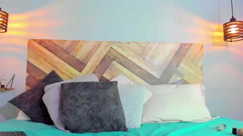 Snapshot of emmabrantt chatting on 12/07/24, 03:19 Emma Brant online show from 12/07/24, 03:19