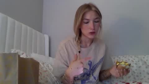Emmaxbrooksxo online show from 02/26/26, 04:17
